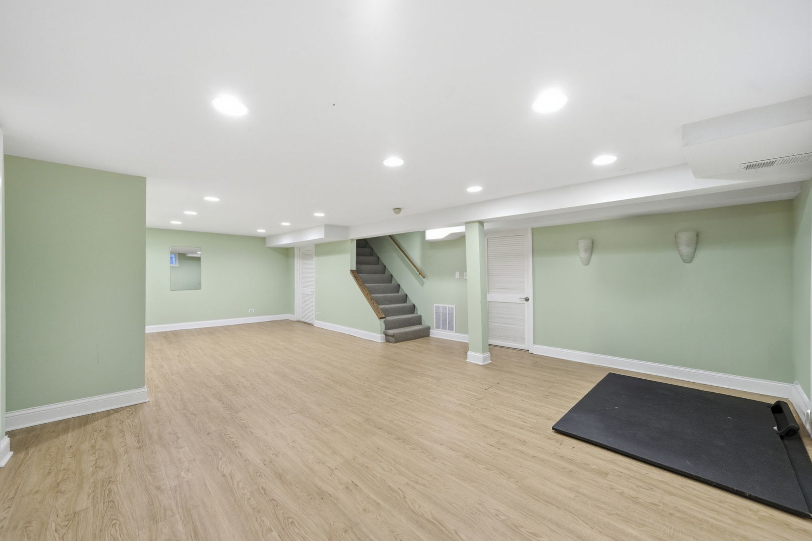 5523 S Garfield Street, Hinsdale, IL 60521