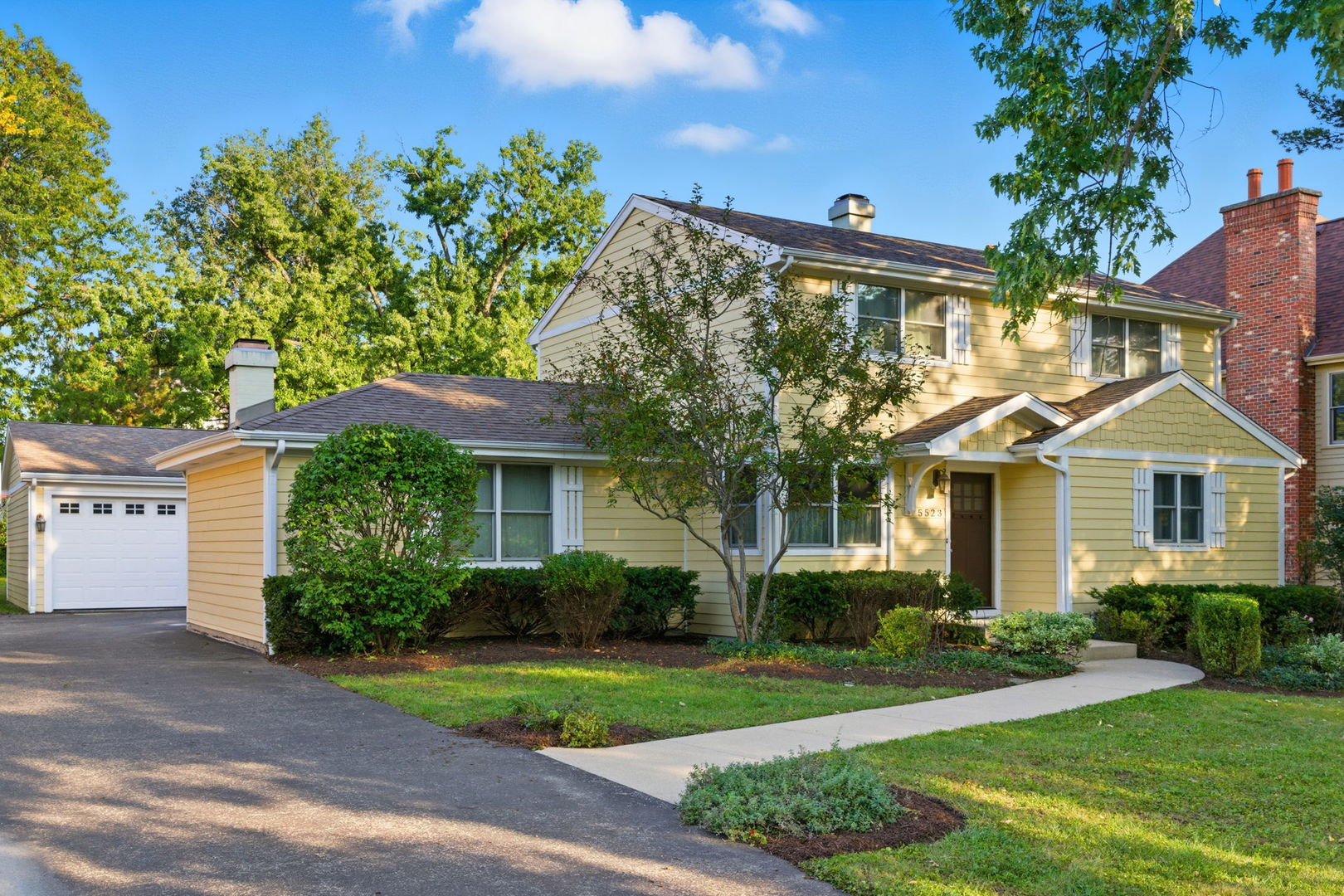 5523 S Garfield Street, Hinsdale, IL 60521