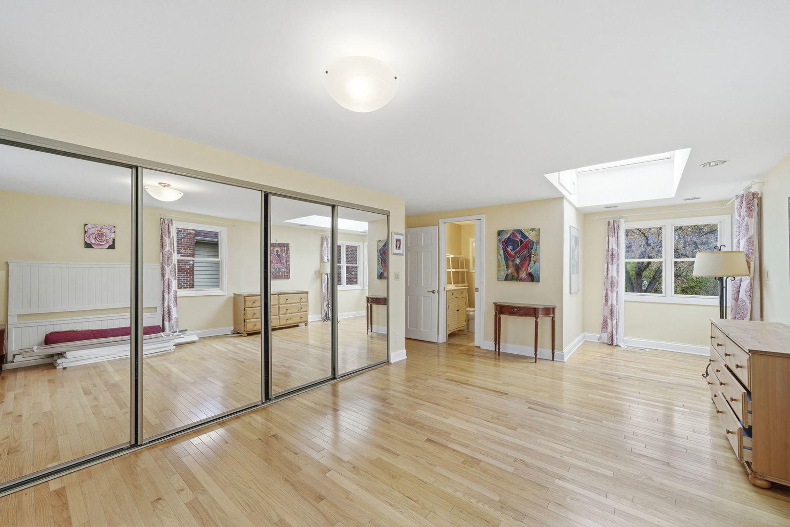 5523 S Garfield Street, Hinsdale, IL 60521