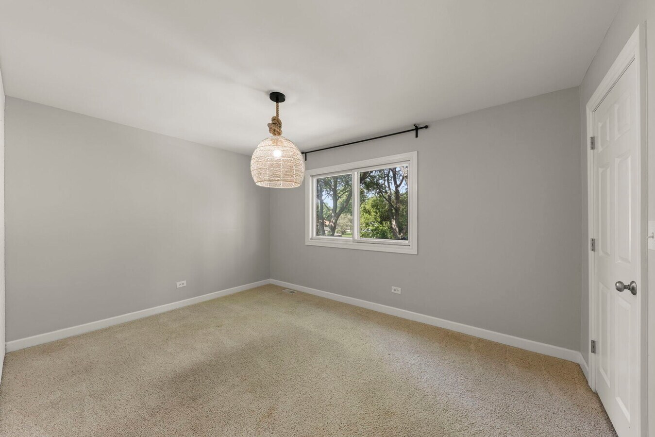 10S160 ALMA Lane, Naperville, IL 60564