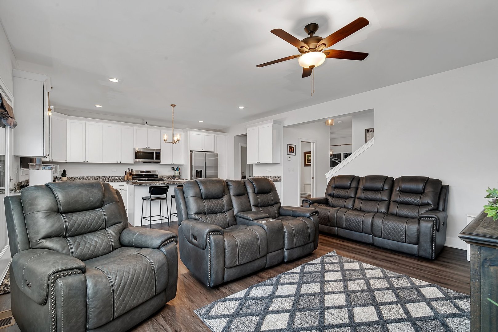 24458 S St Paul Avenue, Channahon, IL 60410