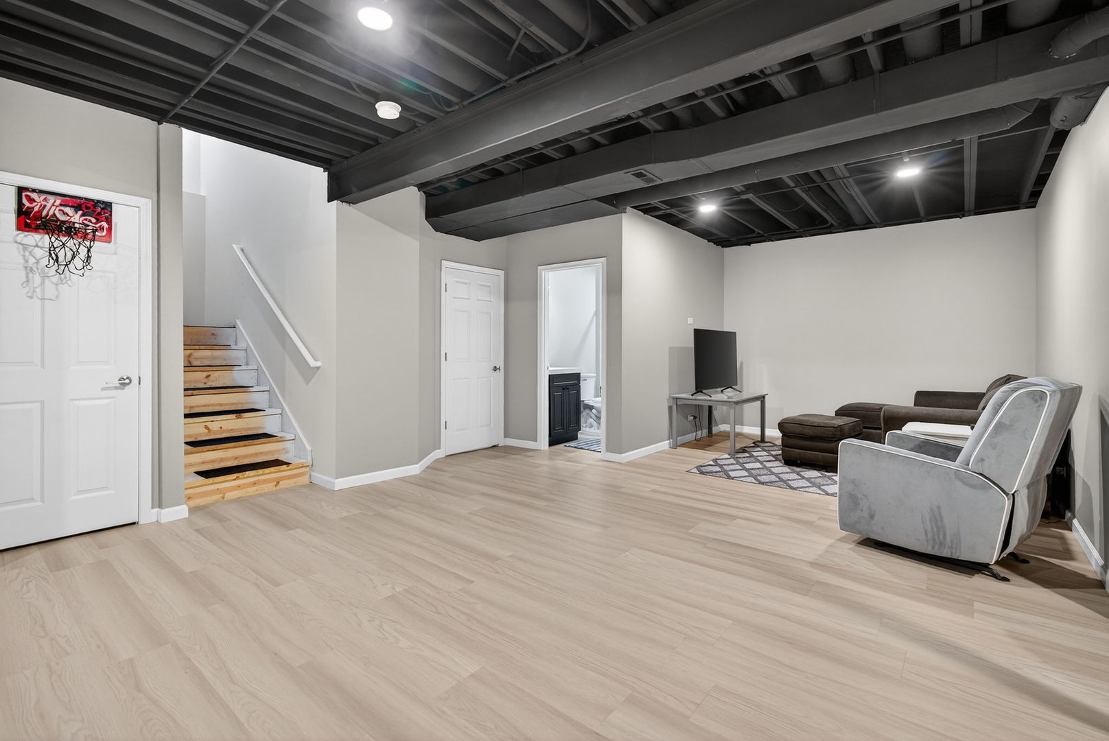 24458 S St Paul Avenue, Channahon, IL 60410