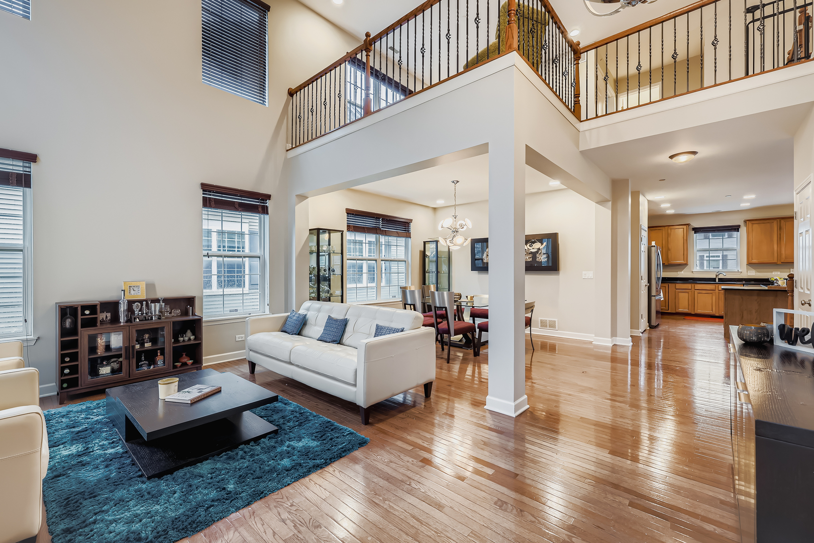 2224 Amelia Lane, Hoffman Estates, IL 60192