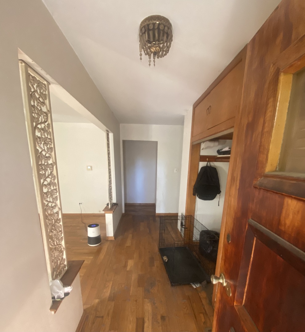 9716 S Prairie Avenue, Chicago, IL 60628