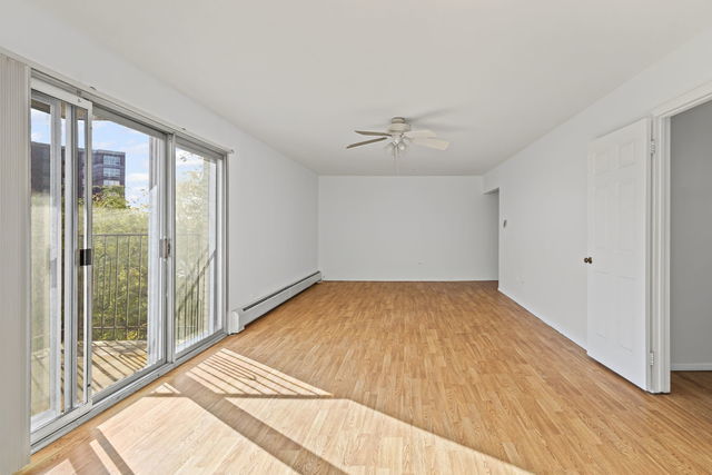 9001 Golf Road #5B, Des Plaines, IL 60016