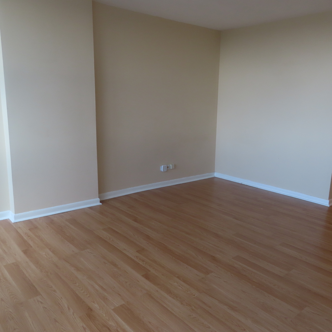 7234 W North Avenue #1008, Elmwood Park, IL 60707