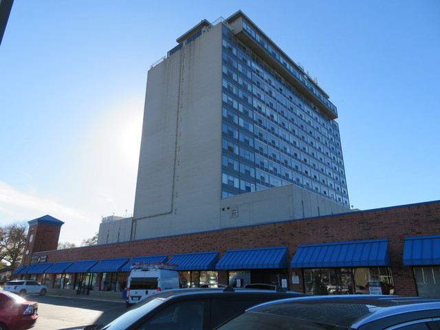 7234 W North Avenue #1008, Elmwood Park, IL 60707