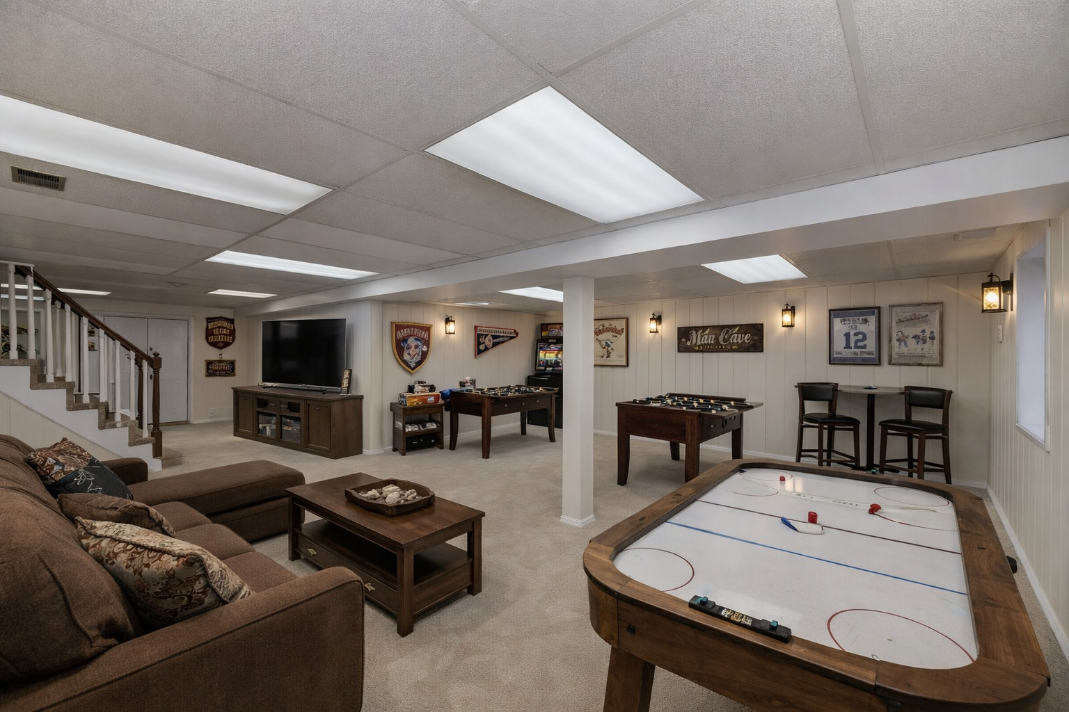 1010 W Haven Drive, Arlington Heights, IL 60005