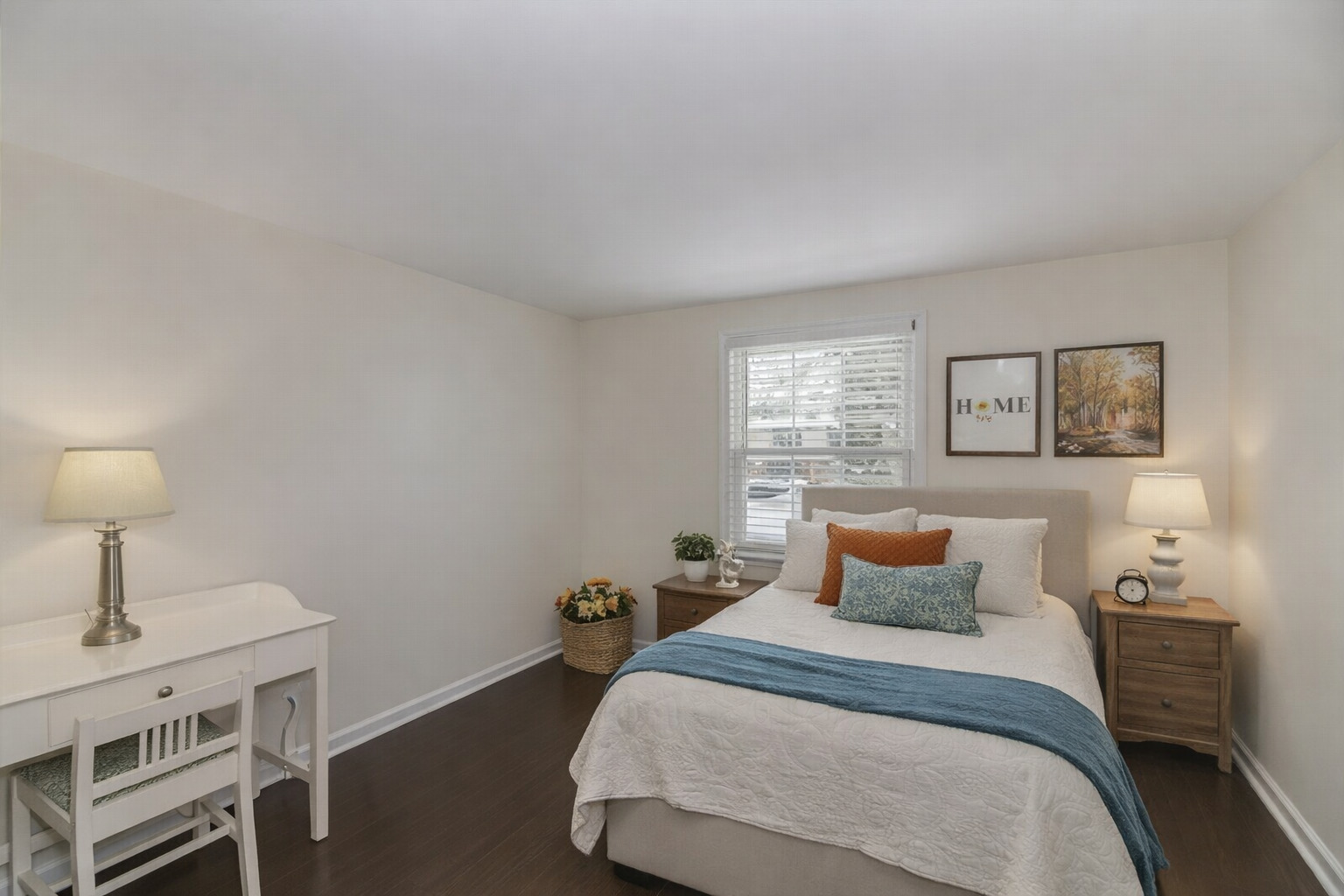 1010 W Haven Drive, Arlington Heights, IL 60005