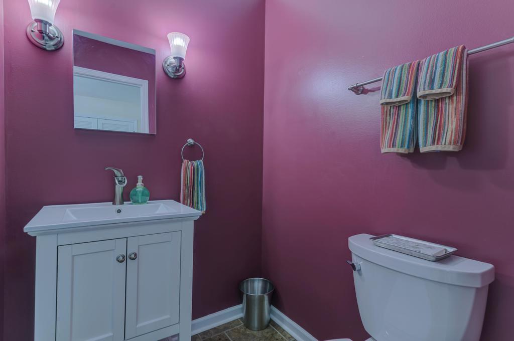 1010 W Haven Drive, Arlington Heights, IL 60005