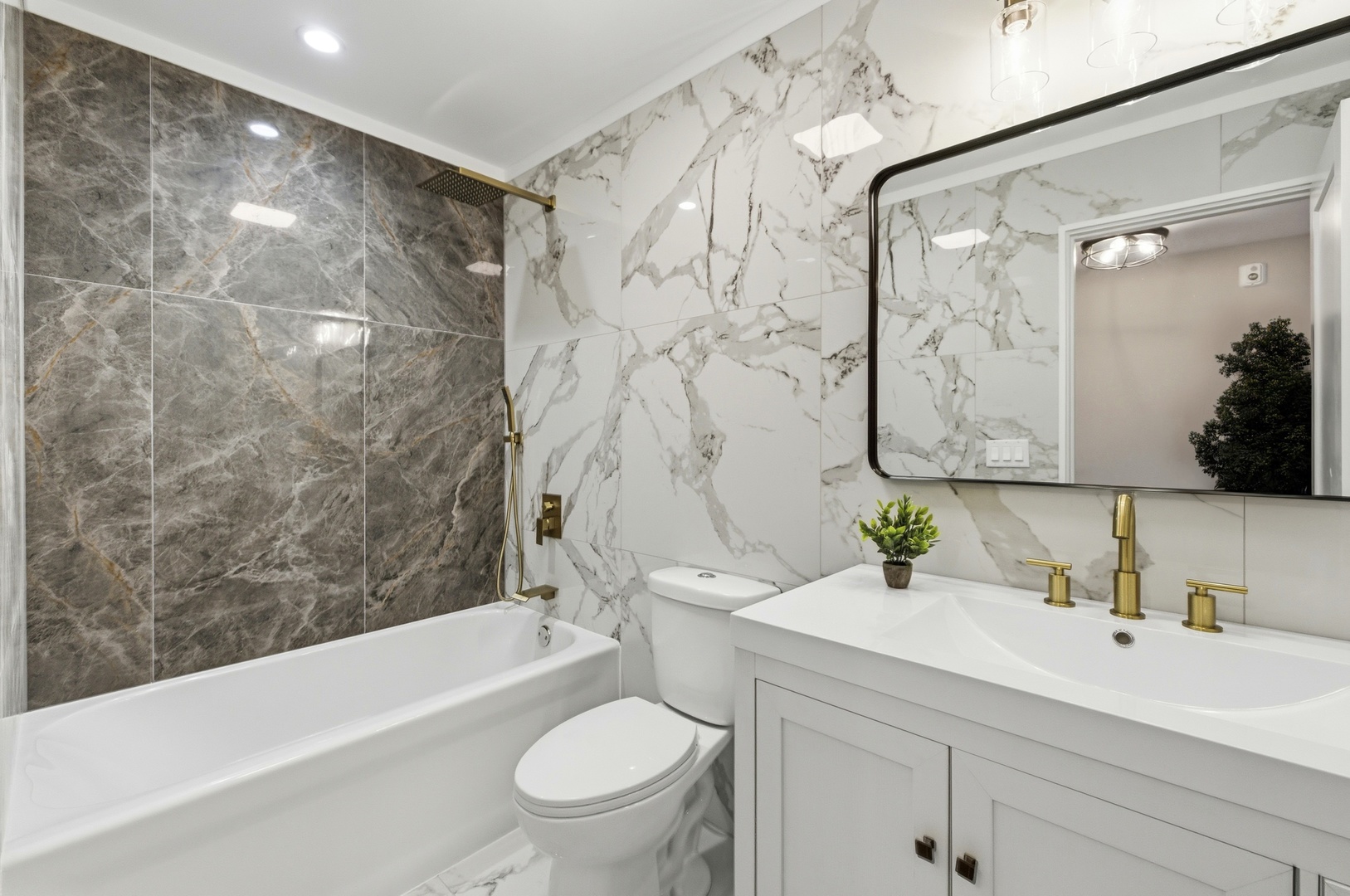 8332 S 77th Court, Bridgeview, IL 60455