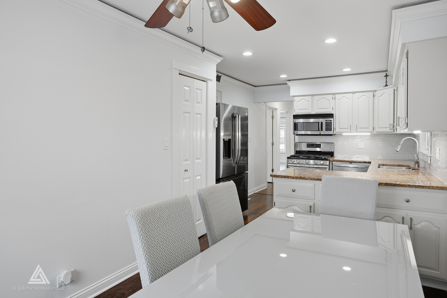 3644 Scott Street, Franklin Park, IL 60131