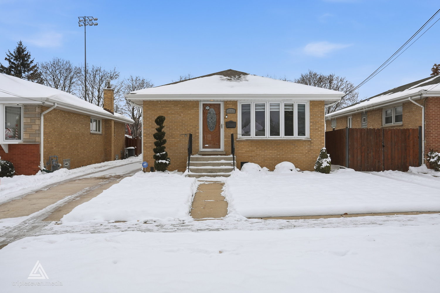 3644 Scott Street, Franklin Park, IL 60131