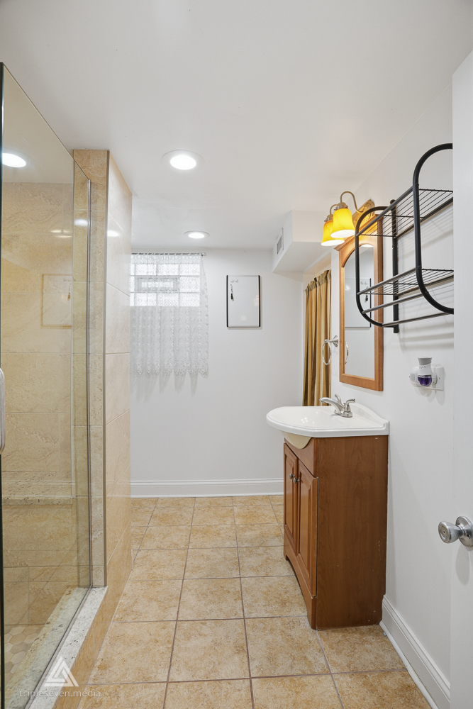 3644 Scott Street, Franklin Park, IL 60131