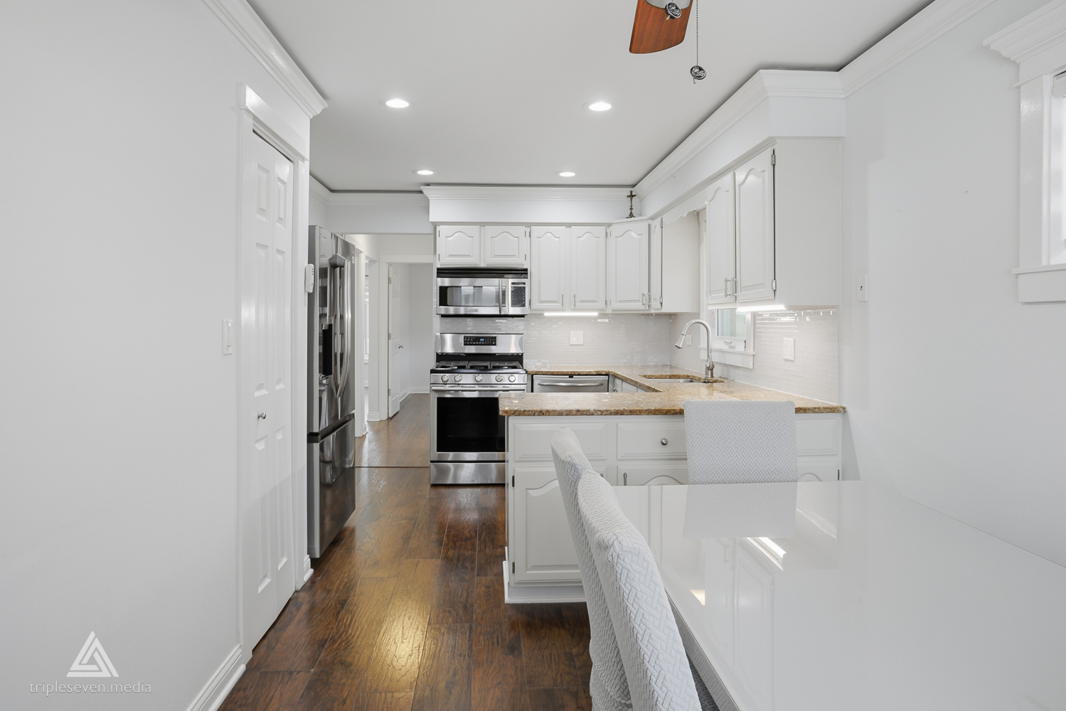 3644 Scott Street, Franklin Park, IL 60131