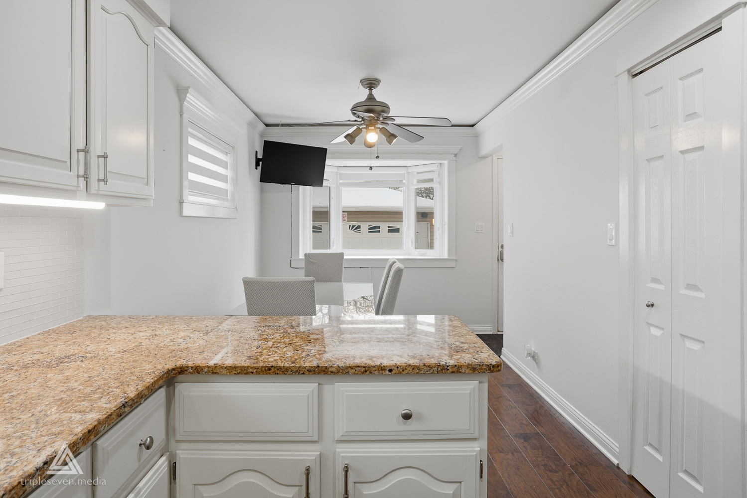 3644 Scott Street, Franklin Park, IL 60131