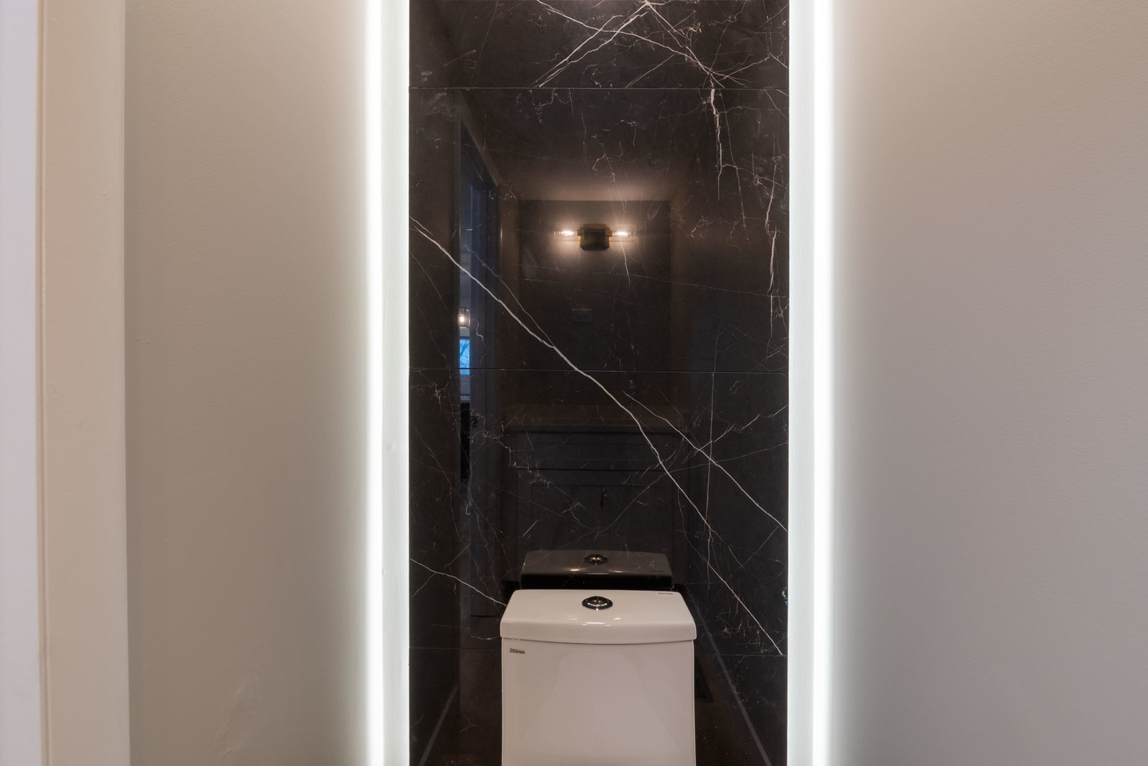 3437 Summerhill Drive, Woodridge, IL 60517