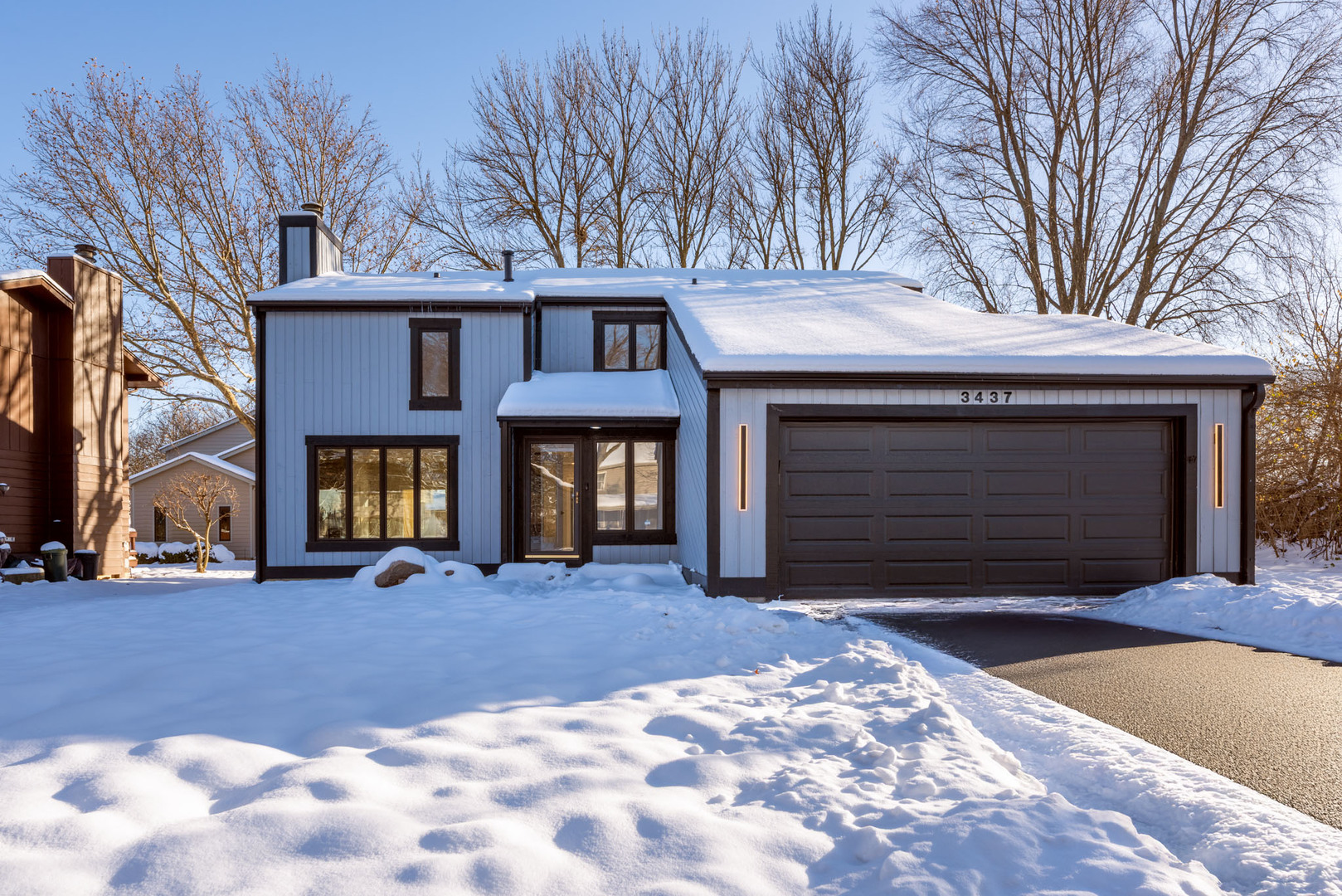 3437 Summerhill Drive, Woodridge, IL 60517