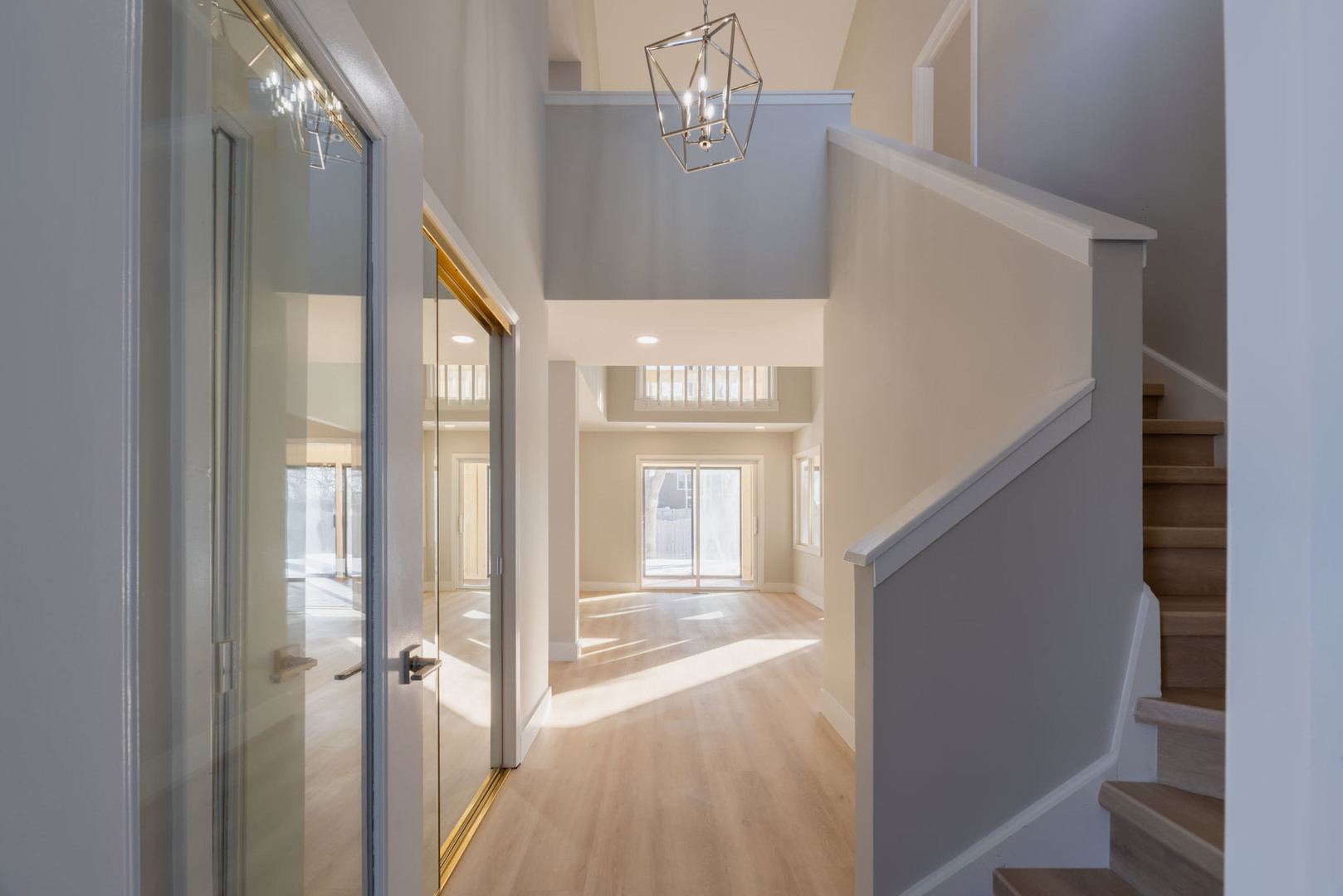 3437 Summerhill Drive, Woodridge, IL 60517