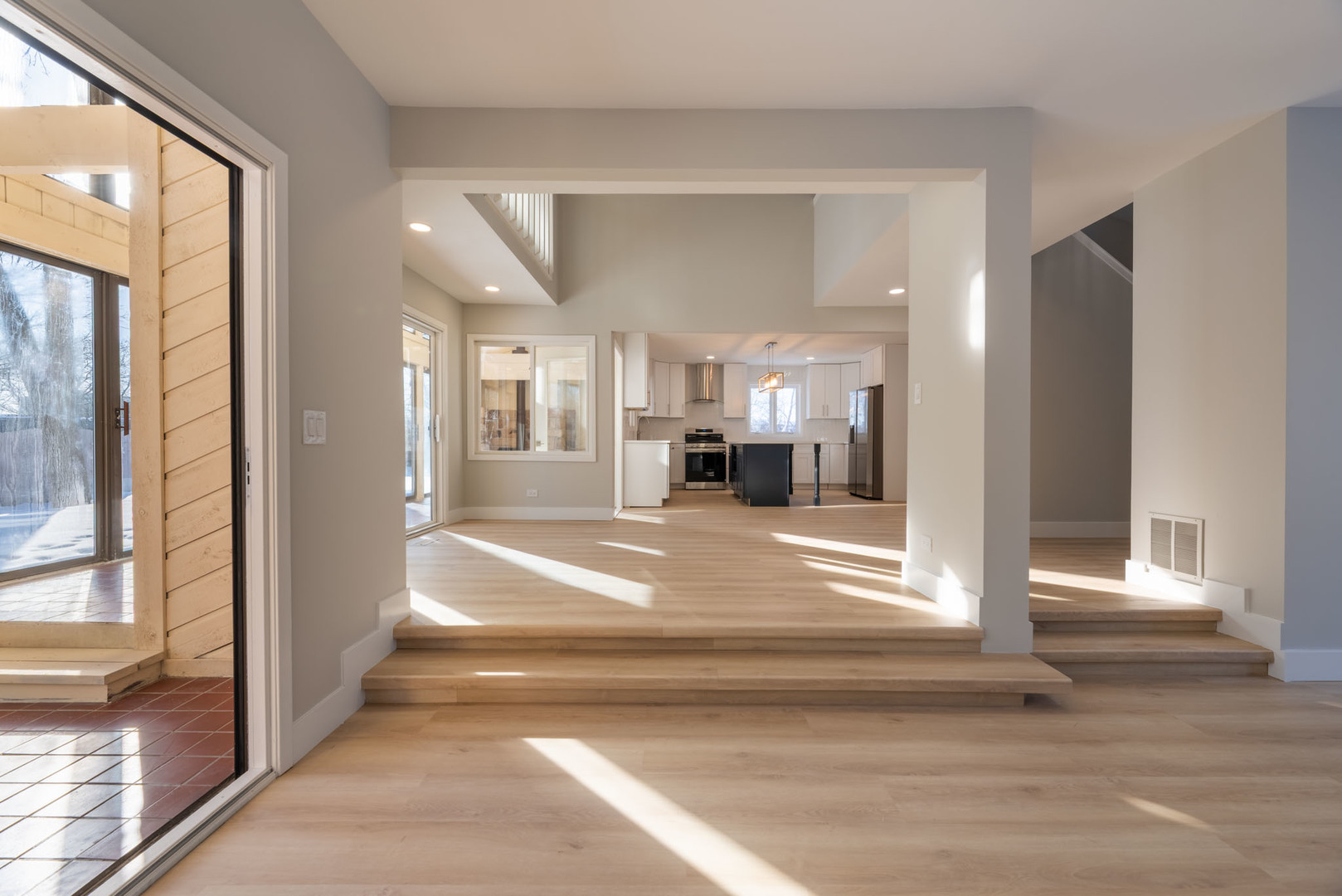 3437 Summerhill Drive, Woodridge, IL 60517