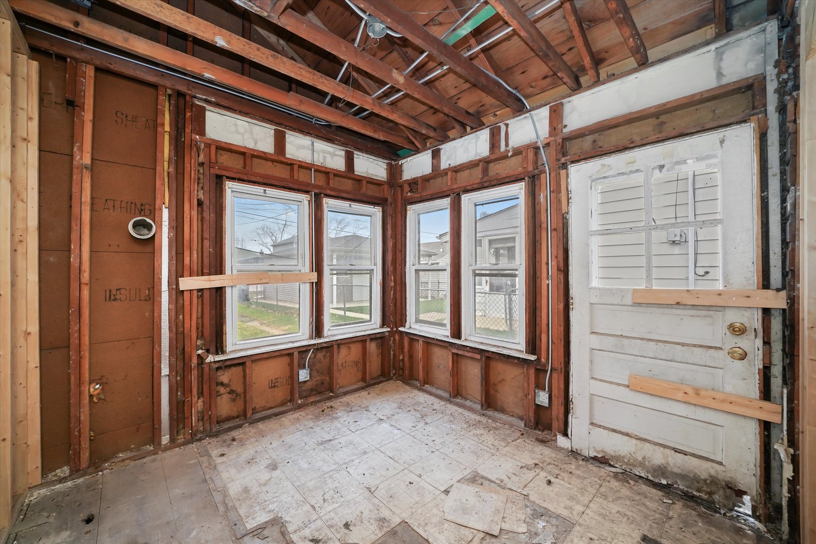 9552 S California Avenue, Evergreen Park, IL 60805