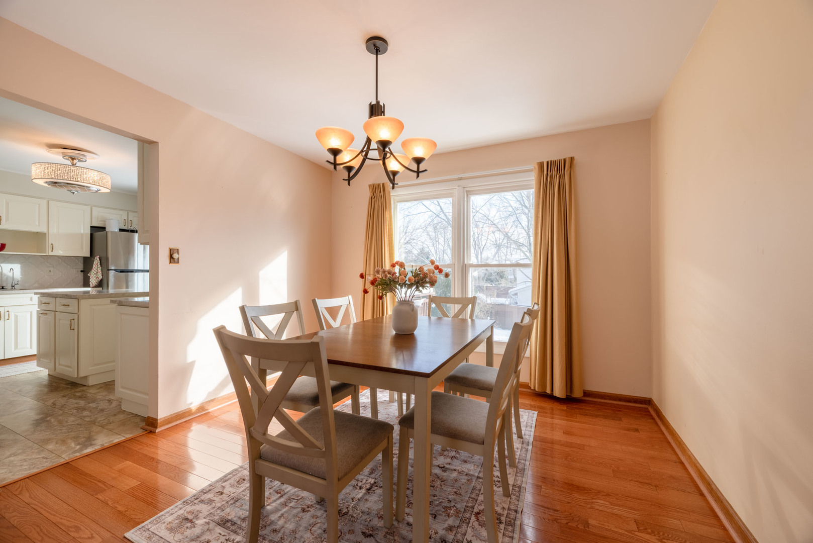 795 Plymouth Road, Hoffman Estates, IL 60192