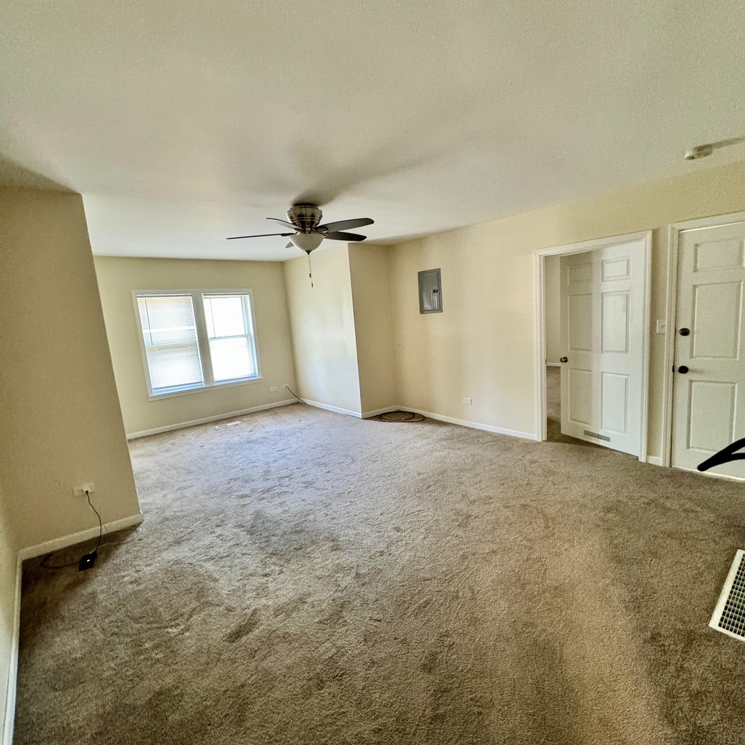 101 S Eastern Avenue, Joliet, IL 60433