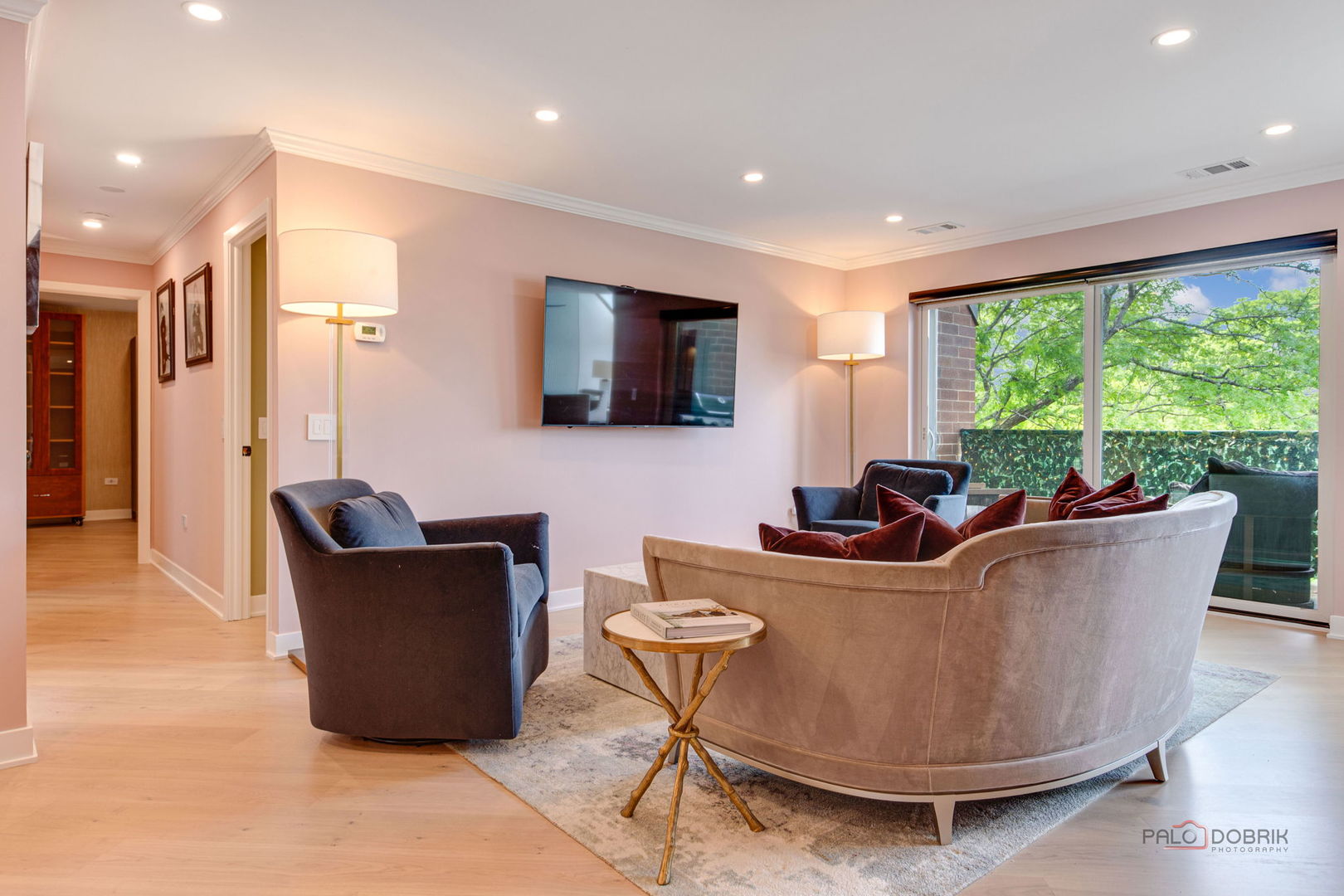 2200 Bouterse Street #407, Park Ridge, IL 60068