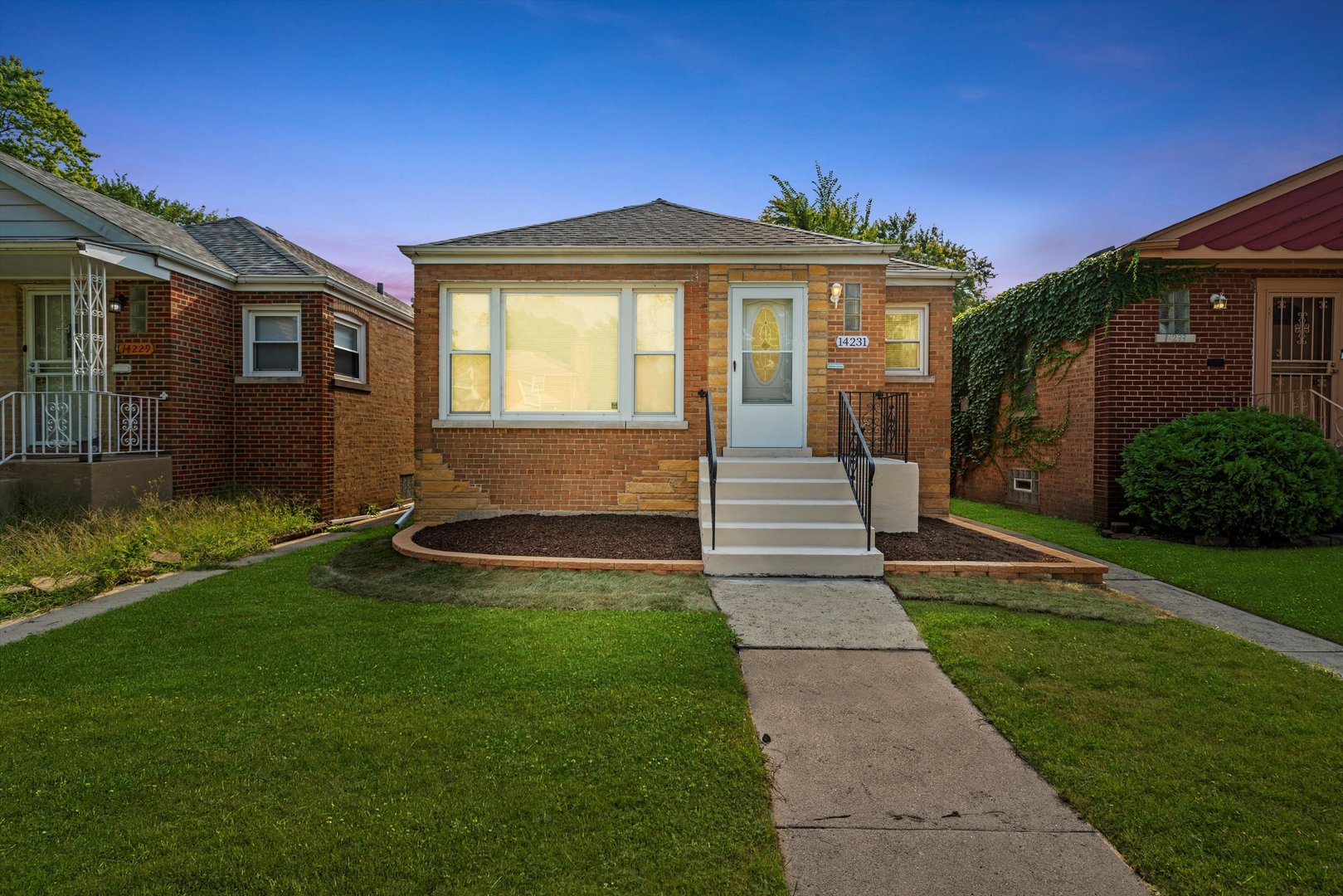 14231 S Dearborn Street, Riverdale, IL 60827