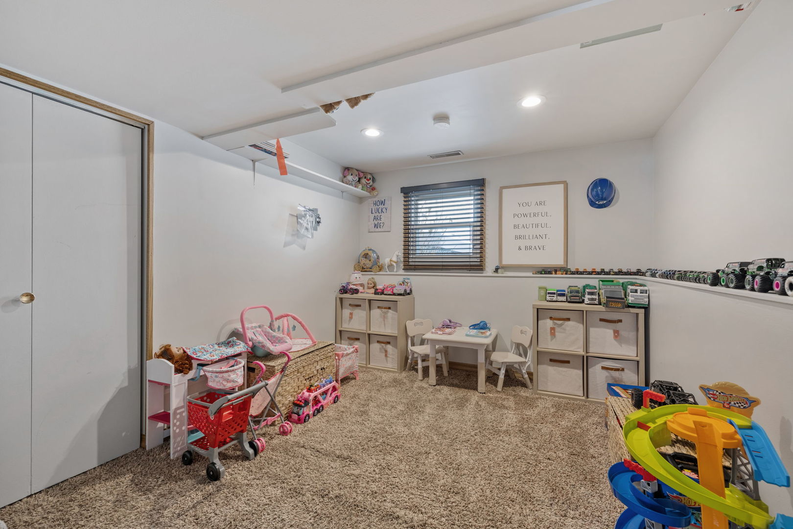 15309 Arroyo Drive, Oak Forest, IL 60452