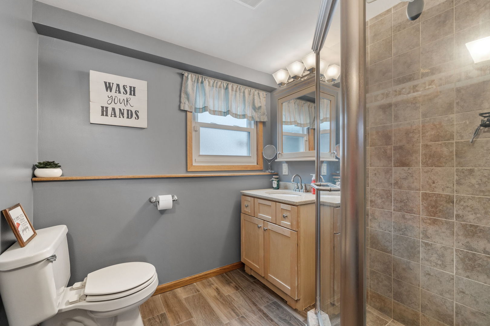 15309 Arroyo Drive, Oak Forest, IL 60452