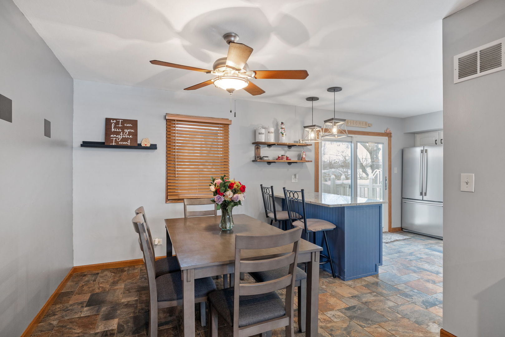 15309 Arroyo Drive, Oak Forest, IL 60452