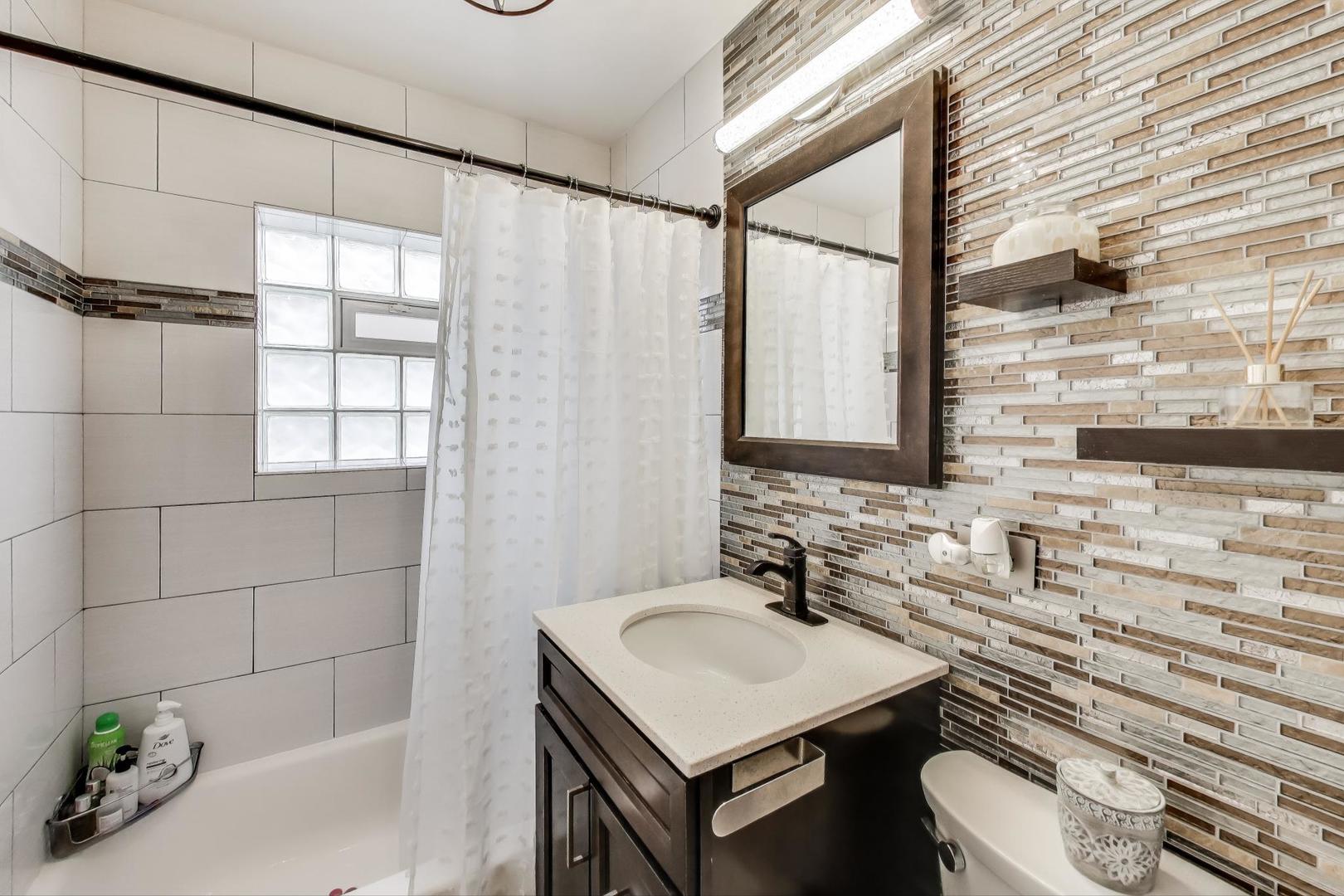 4445 Grove Avenue, Stickney, IL 60402