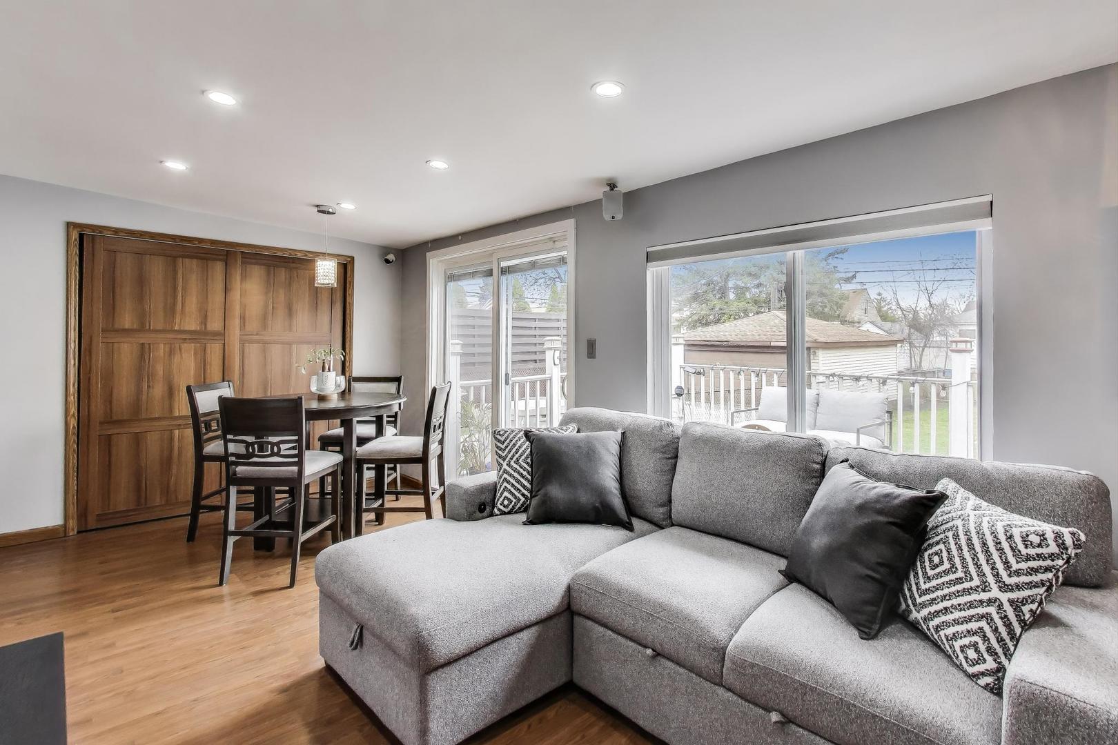 4445 Grove Avenue, Stickney, IL 60402