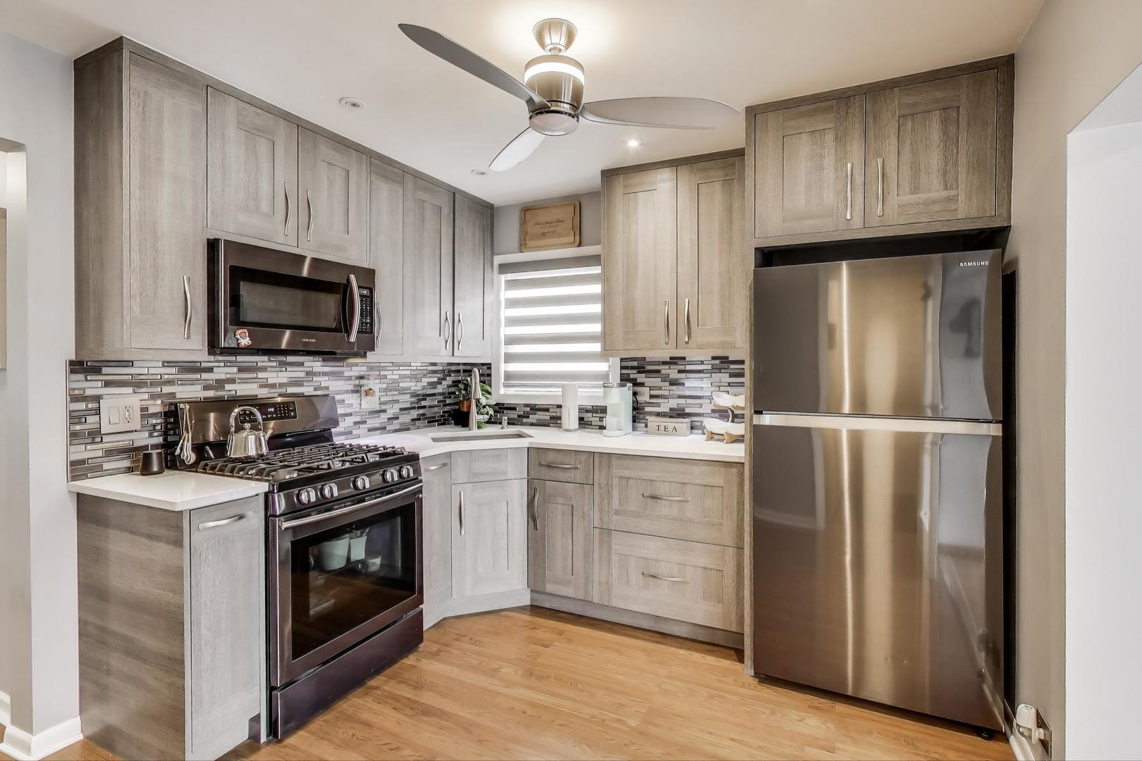 4445 Grove Avenue, Stickney, IL 60402