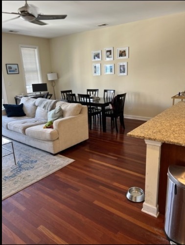 2650 N Halsted Street #4, Chicago, IL 60614