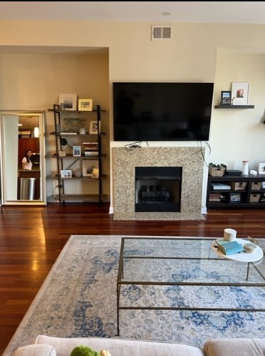 2650 N Halsted Street #4, Chicago, IL 60614