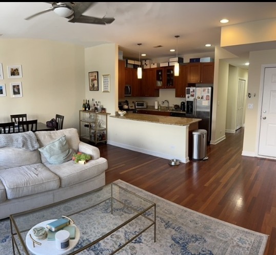 2650 N Halsted Street #4, Chicago, IL 60614