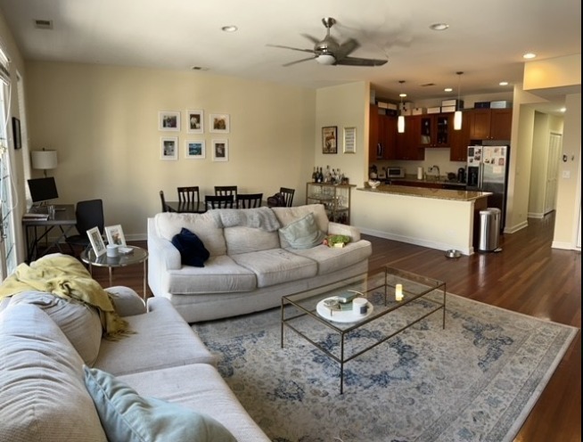 2650 N Halsted Street #4, Chicago, IL 60614