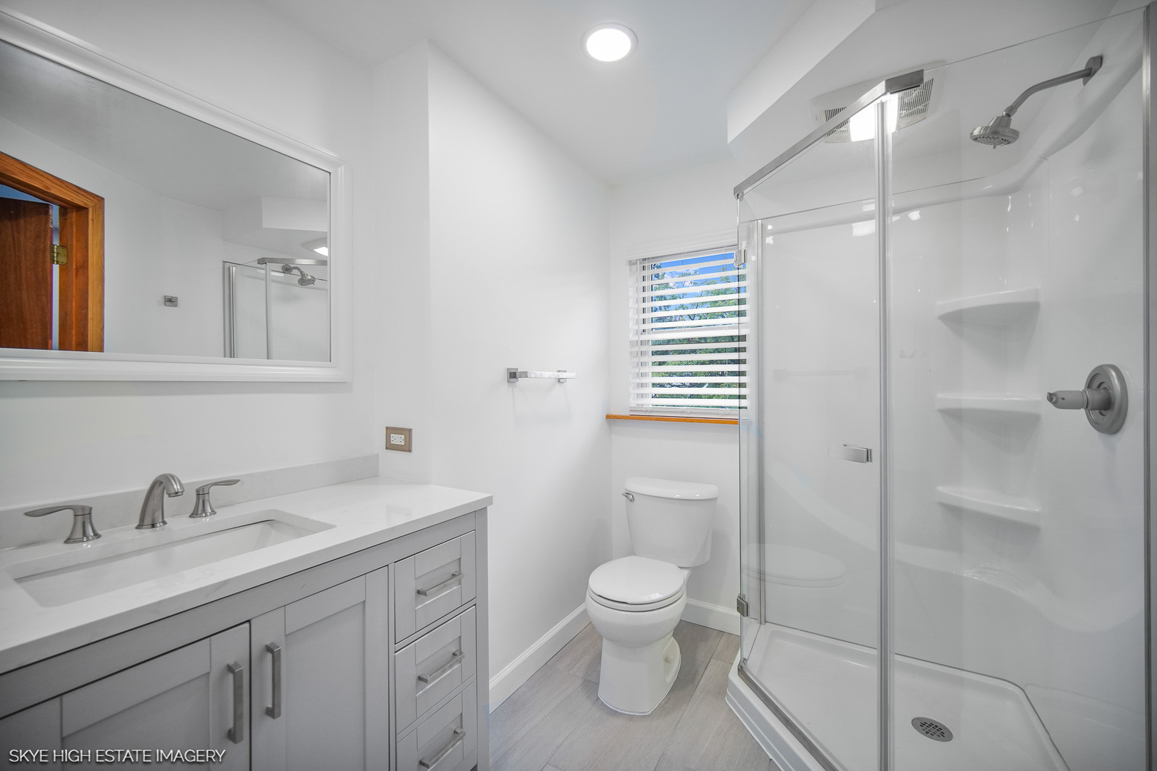 9018 Roach Avenue, Brookfield, IL 60513