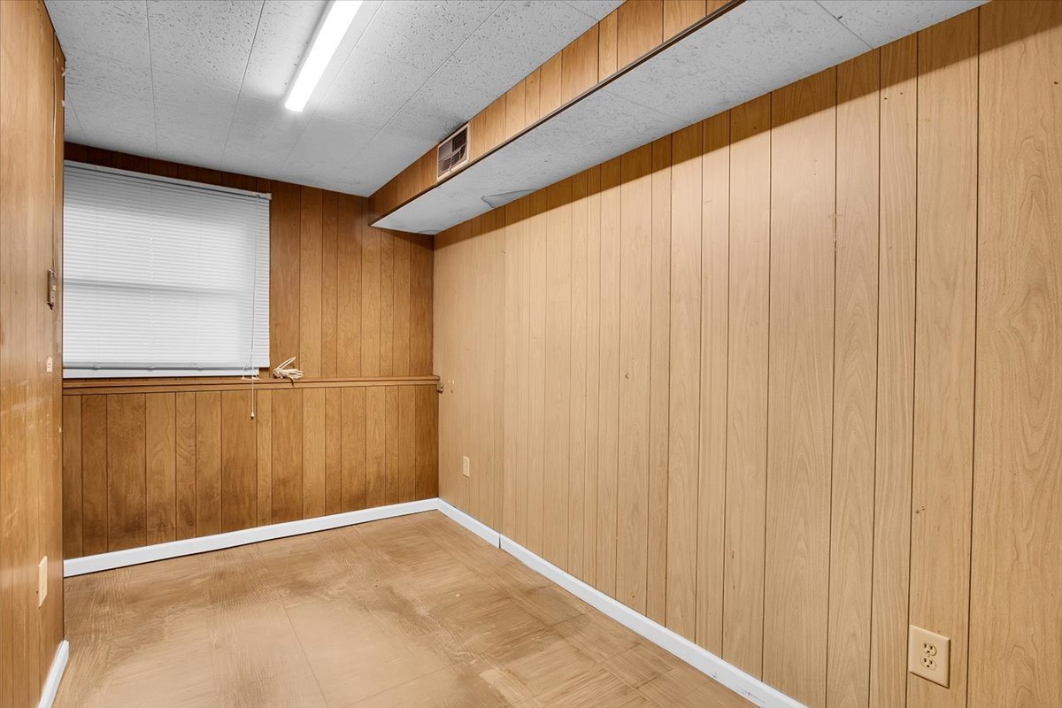 426 Thunderbird Trail, Carol Stream, IL 60188