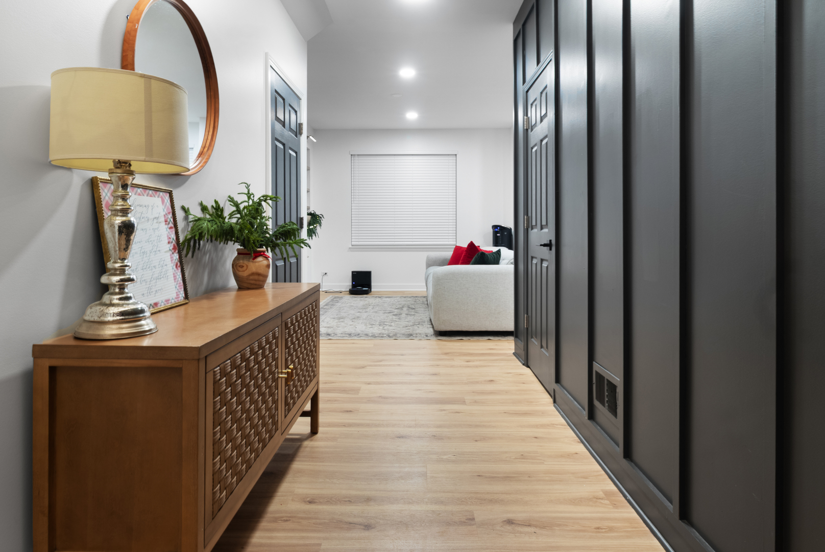 1286 Newport Circle, Pingree Grove, IL 60140