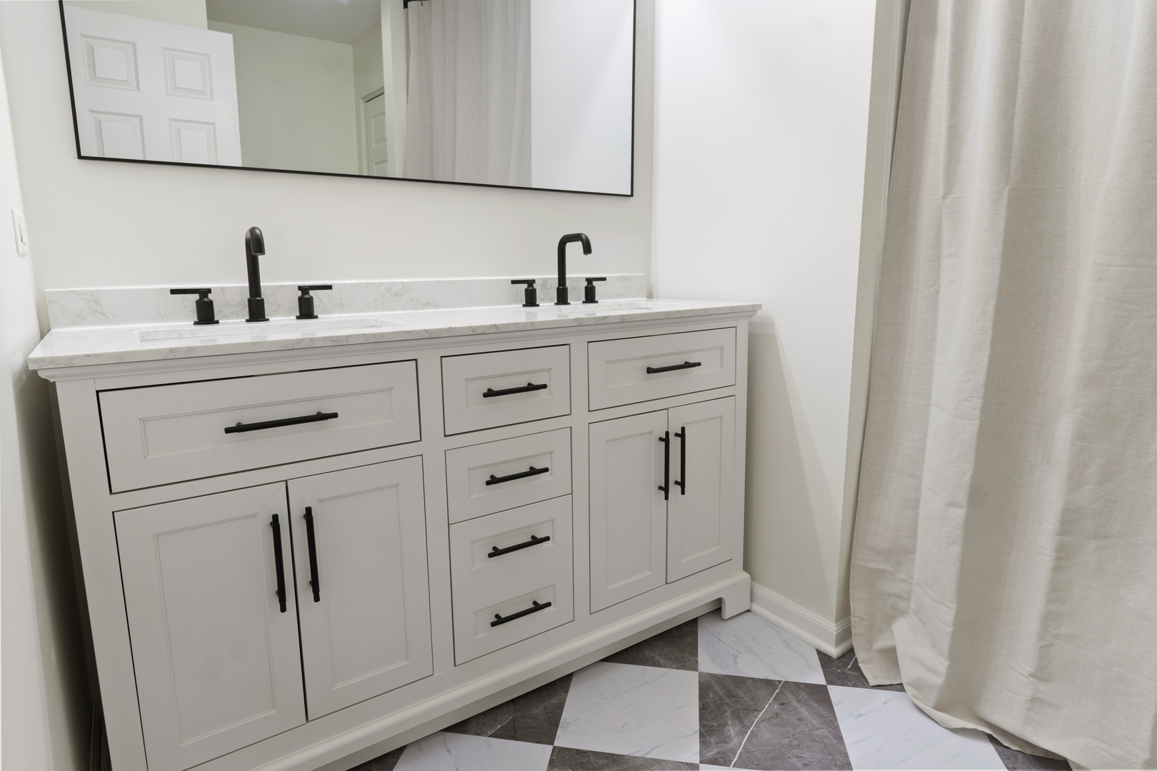 1286 Newport Circle, Pingree Grove, IL 60140