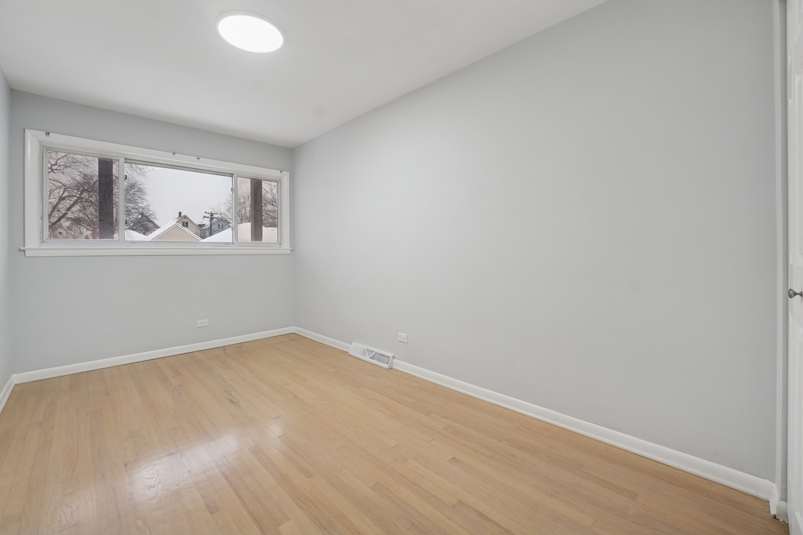 4914 W 32nd Place, Cicero, IL 60804