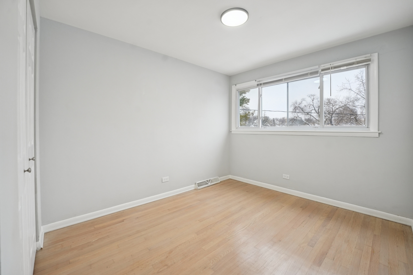 4914 W 32nd Place, Cicero, IL 60804