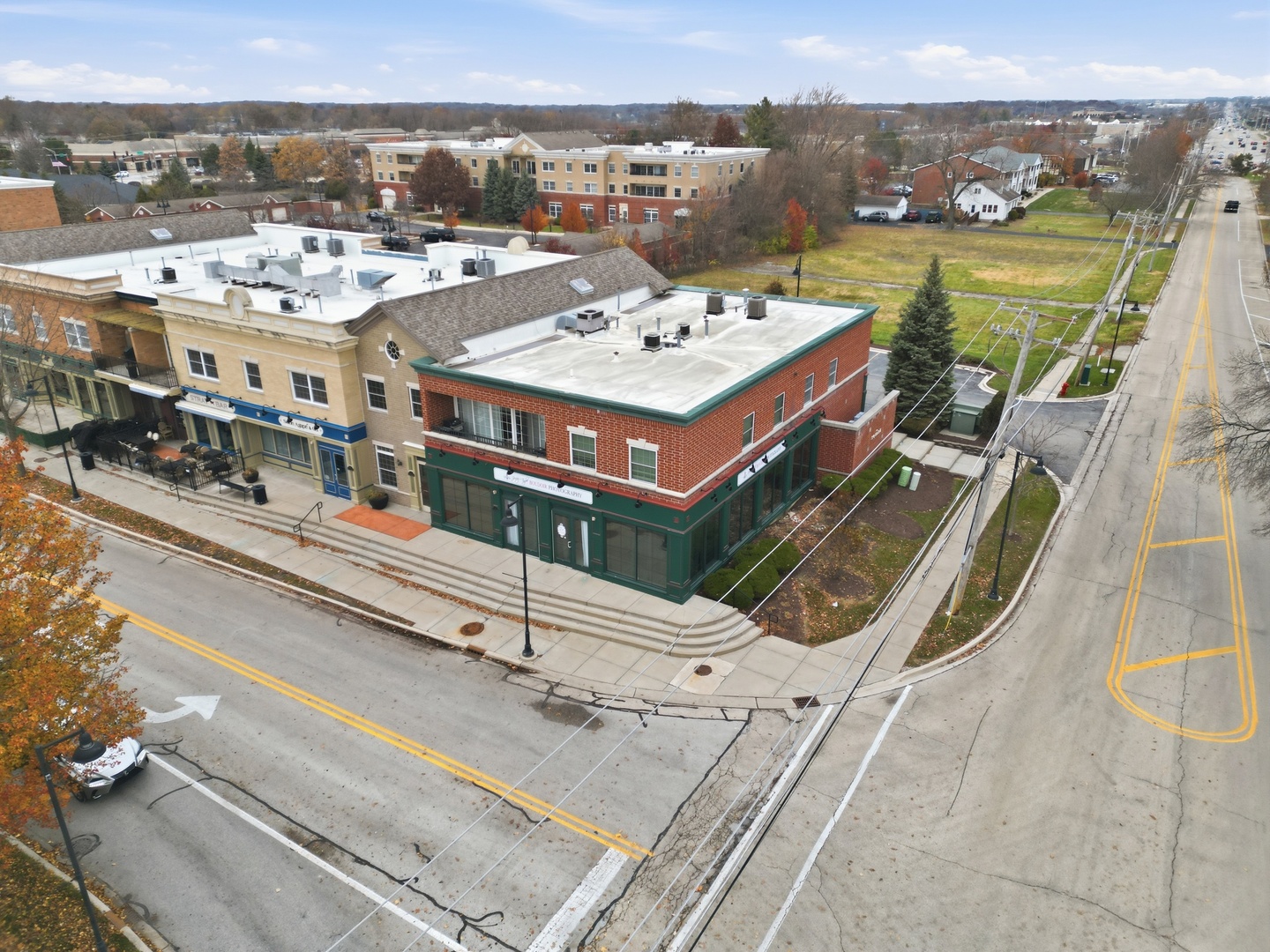 1 Old Frankfort Way #1-5, Frankfort, IL 60423