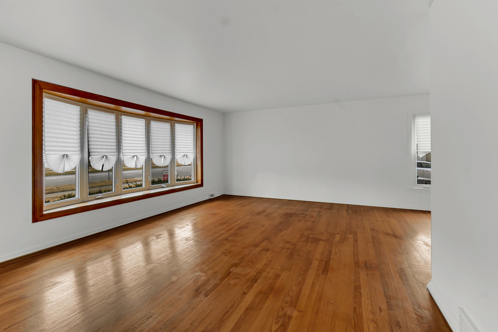 511 W Arquilla Drive, Glenwood, IL 60425