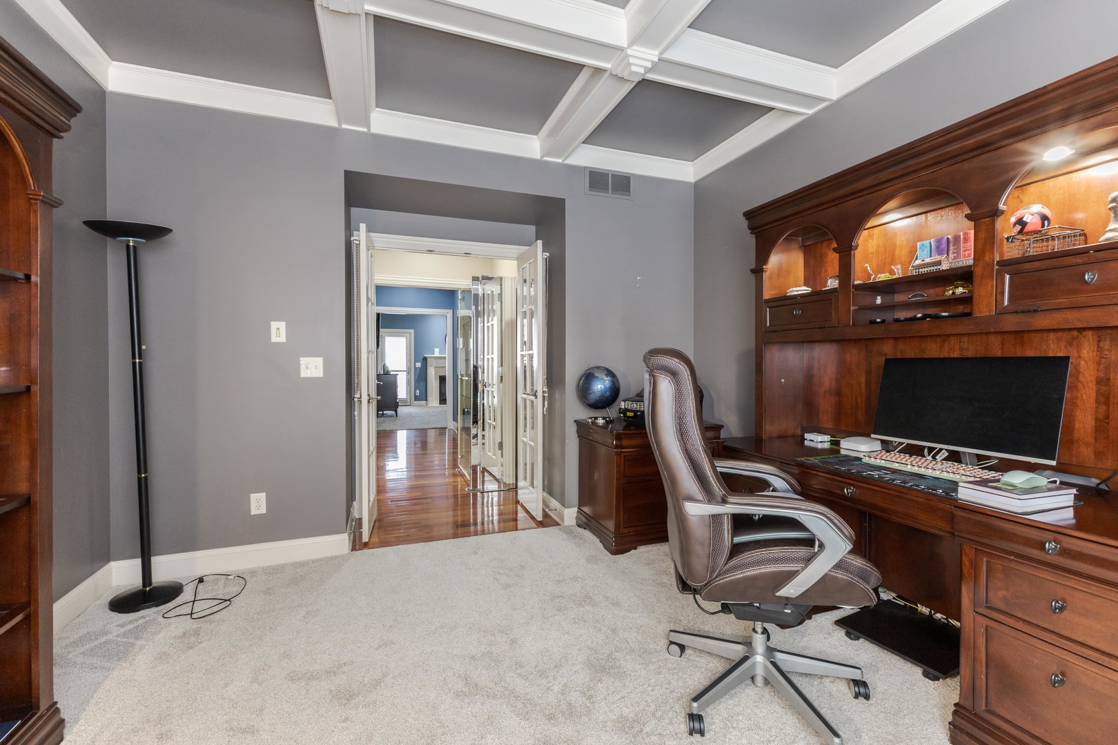 6 Stonebrook Court, Bloomington, IL 61704