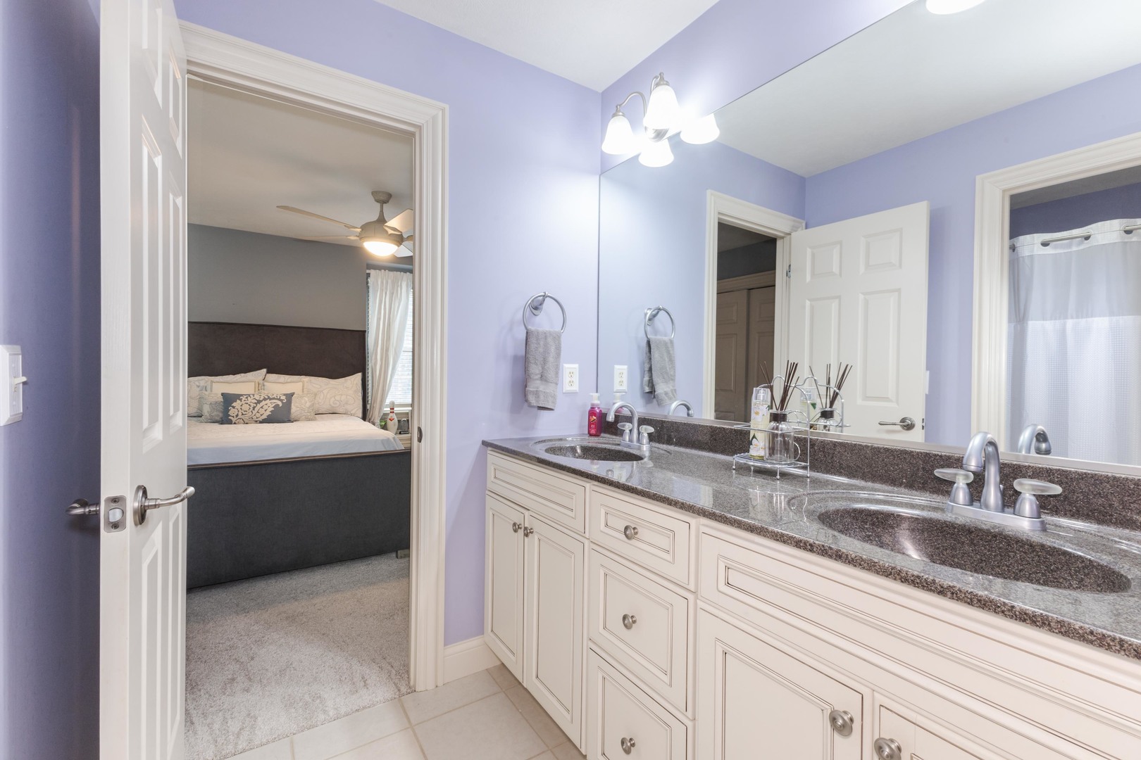 6 Stonebrook Court, Bloomington, IL 61704