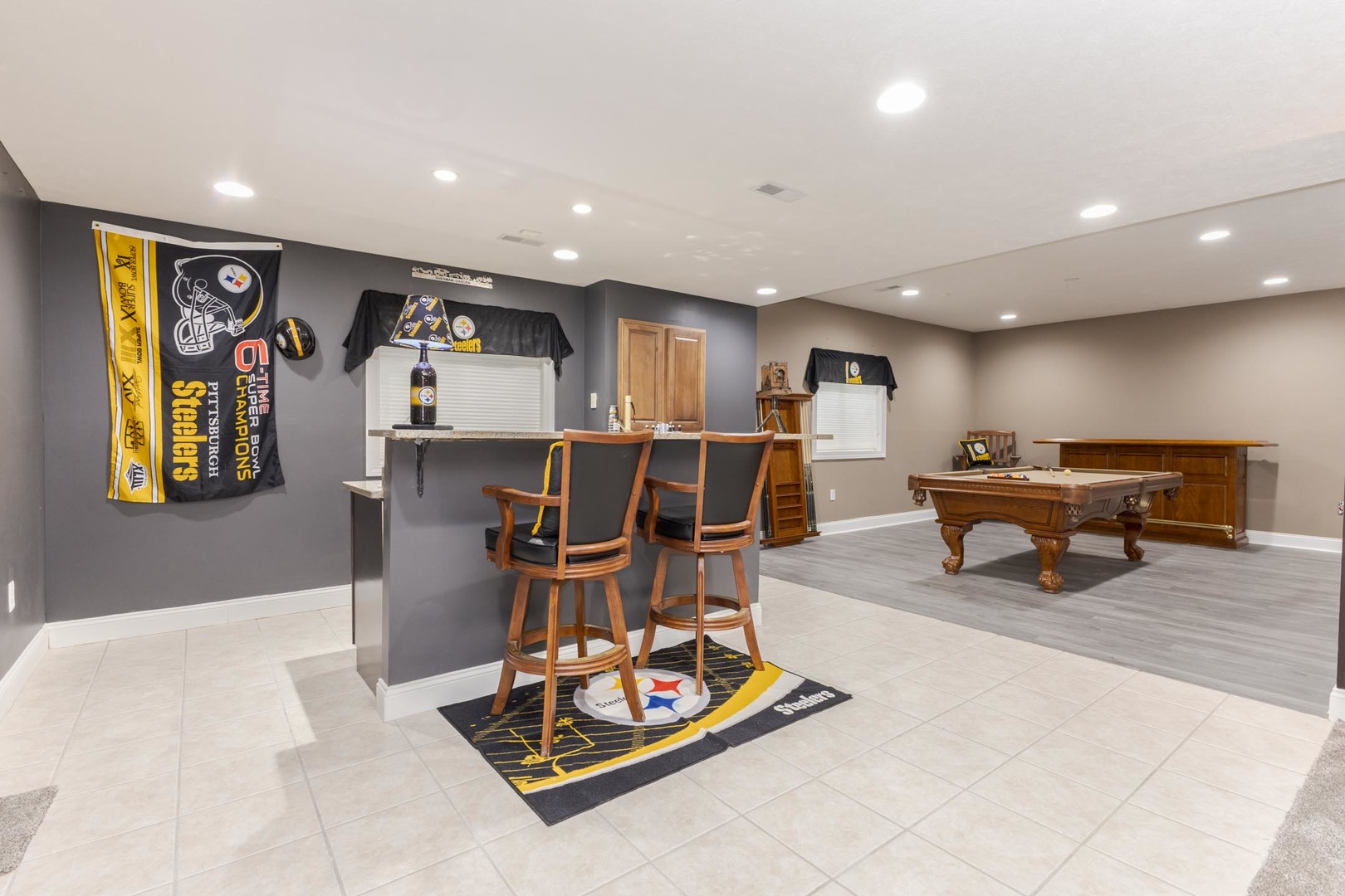 6 Stonebrook Court, Bloomington, IL 61704